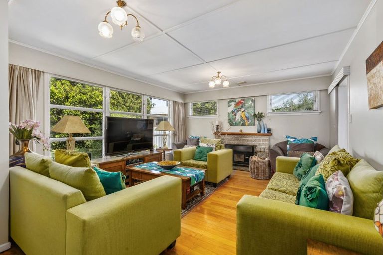 Photo of property in 11 William Benton Street, Featherston, 5710