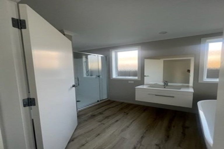 Photo of property in 2 Chrysler Street, Papamoa, 3118