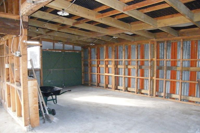 Photo of property in 100 Kainga Road, Kainga, Christchurch, 8083