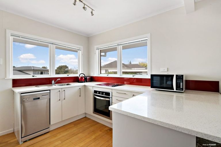 Photo of property in 6/13 Creamer Avenue, Belmont, Auckland, 0622