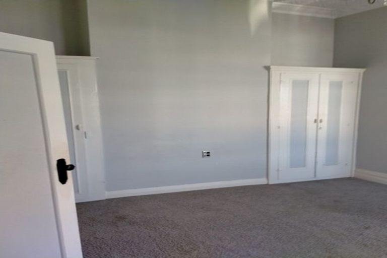 Photo of property in 8 Allandale Road, Saint Clair, Dunedin, 9012