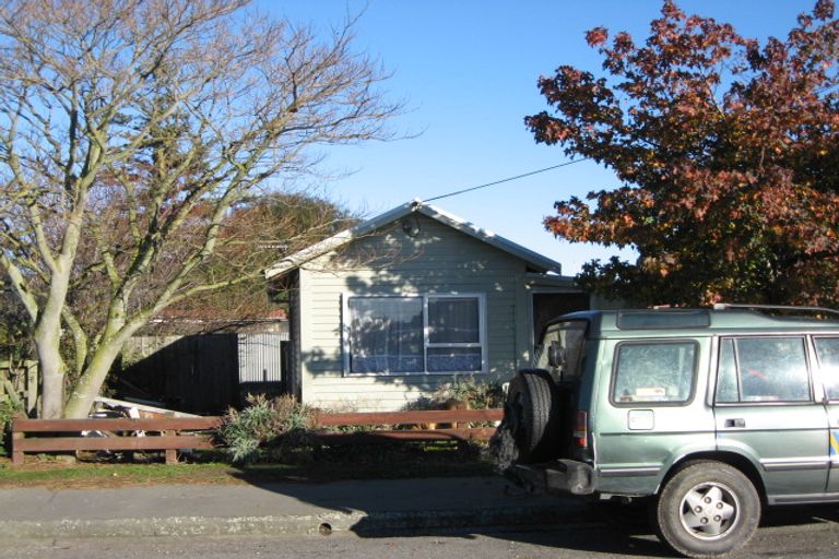 Photo of property in 1 Mortlake Street, Islington, Christchurch, 8042