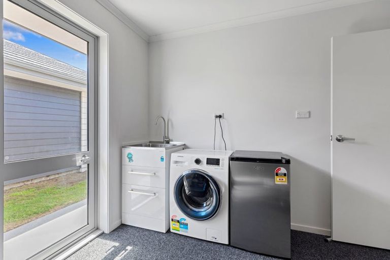 Photo of property in 11 Crest Way, Papamoa, 3118