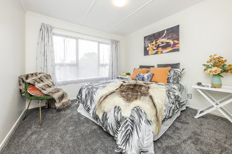 Photo of property in 23 Cooper Crescent, Otara, Auckland, 2023