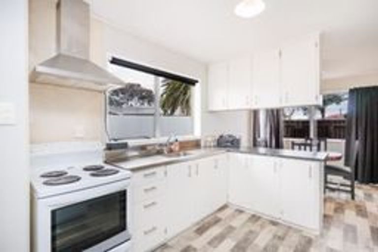 Photo of property in 49 Kaimanawa Street, Kelvin Grove, Palmerston North, 4414