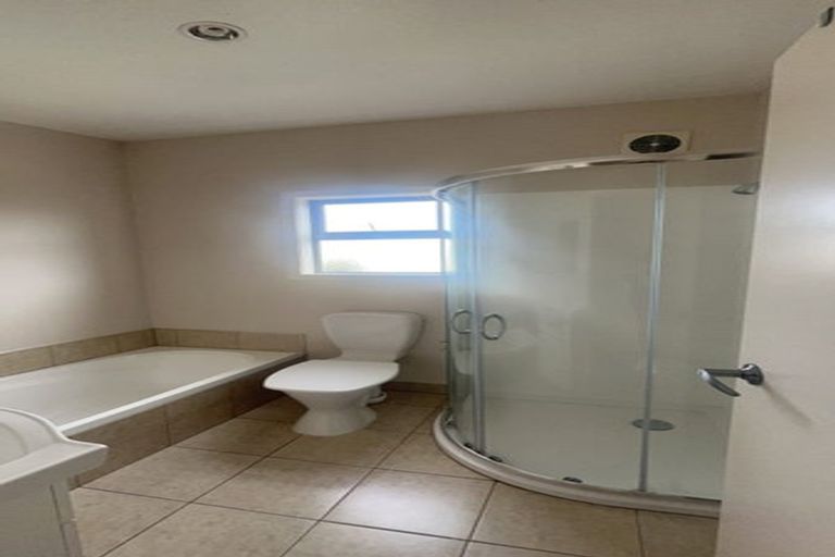 Photo of property in 8a Opapa Street, Titahi Bay, Porirua, 5022