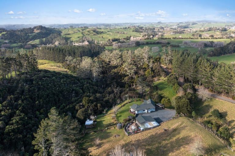 Photo of property in 102 Williamson Road, Wellsford, 0973