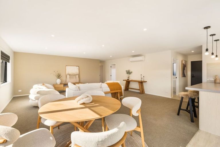 Photo of property in 10 Waddell Street, Lake Hawea, 9382