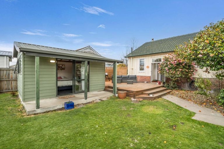 Photo of property in 8 Bampton Street, Dallington, Christchurch, 8061