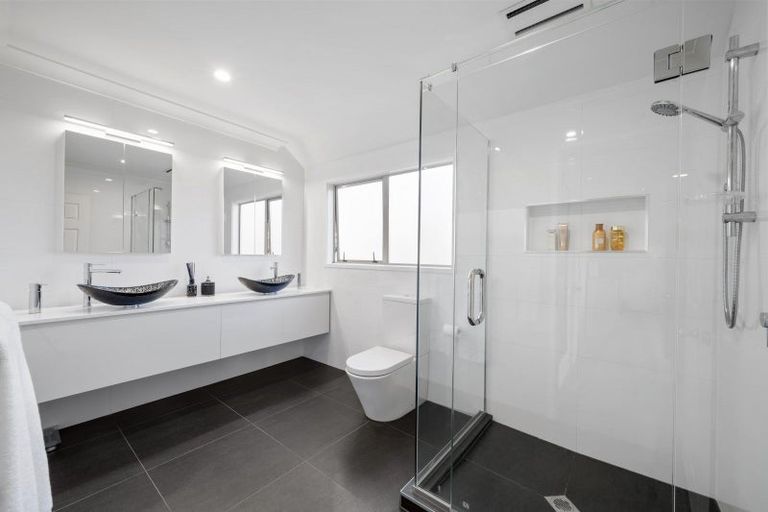 Photo of property in 15 Burnaston Court, Dannemora, Auckland, 2016