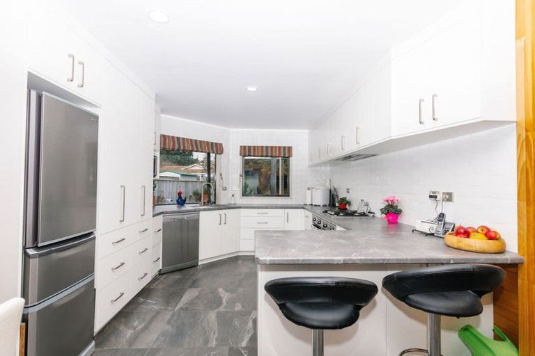 Photo of property in 24 Ruahine Street, Dannevirke, 4930