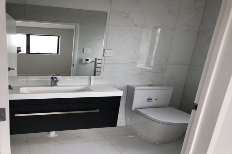 Photo of property in 3 Alexander French Close, Silverdale, 0932