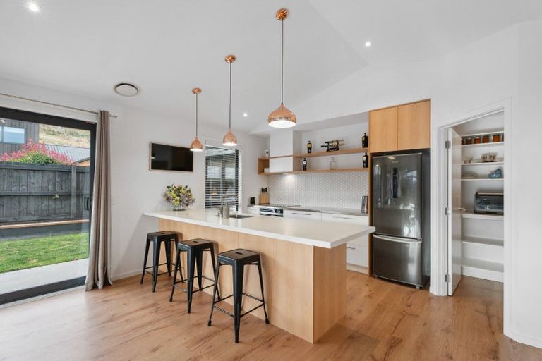 Photo of property in 1 Ashenhurst Way, Lower Shotover, Queenstown, 9304