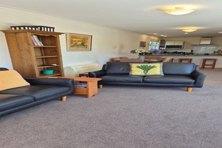 Photo of property in 72 Heke Street, Ngaio, Wellington, 6035