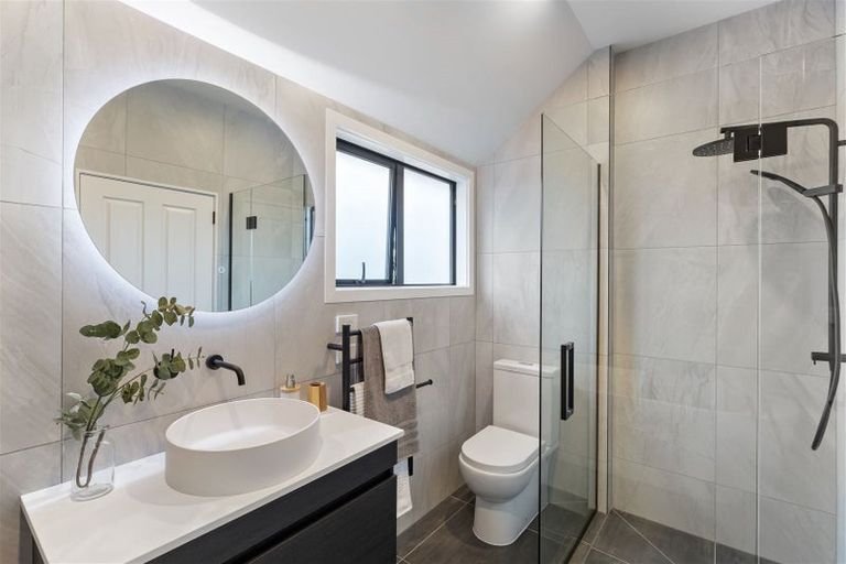 Photo of property in 52b Mcfaddens Road, St Albans, Christchurch, 8052