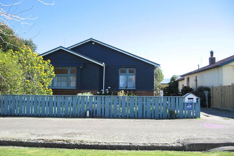 Photo of property in 147 Church Street, West End, Palmerston North, 4412