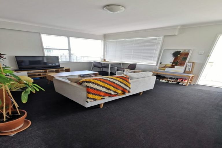 Photo of property in 3/23 Akarana Avenue, Mount Roskill, Auckland, 1041