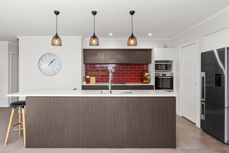 Photo of property in 66 Eriksen Road, Te Awa, Napier, 4110