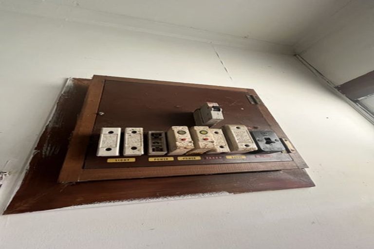 Photo of property in 11 Endcliffe Road, Kaiti, Gisborne, 4010