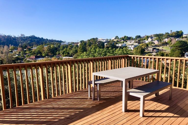 Photo of property in 47 Stillwater Crescent, Stillwater, Silverdale, 0993