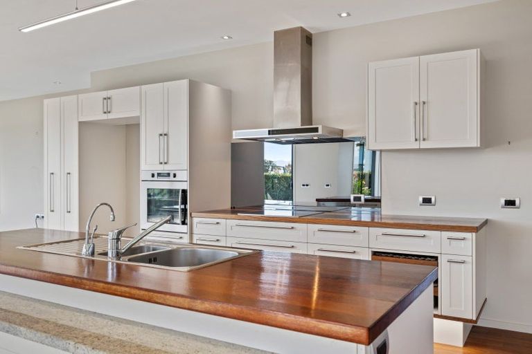 Photo of property in 72b Mclauchlan Street, Springlands, Blenheim, 7201