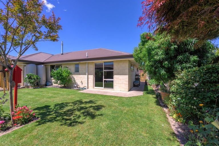 Photo of property in 12 Kitakita Grove, Motueka, 7120
