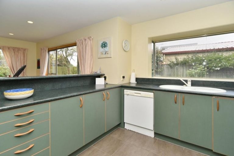 Photo of property in 2/14 Aston Drive, Waimairi Beach, Christchurch, 8083