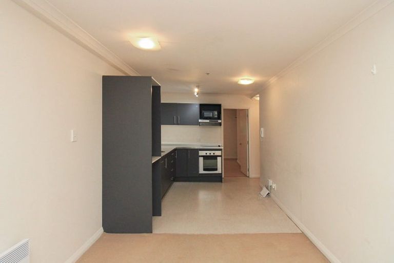 Photo of property in Monvie Apartments, 112/15 Holland Street, Te Aro, Wellington, 6011