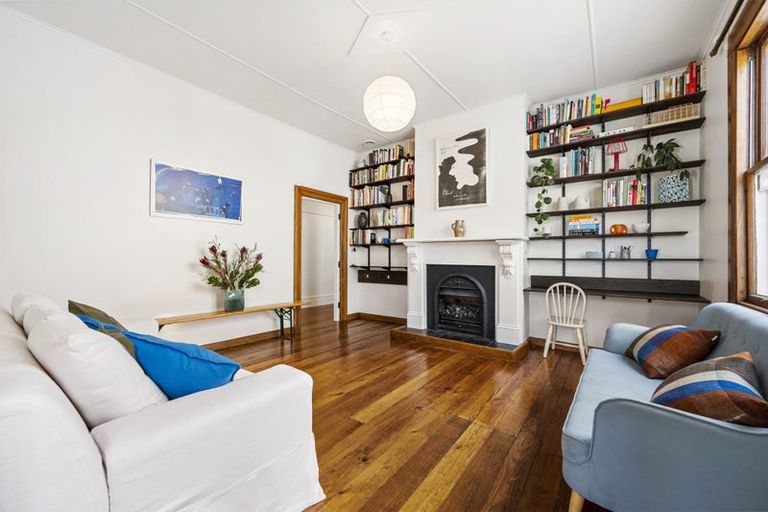 Photo of property in 13 Hinau Road, Hataitai, Wellington, 6021