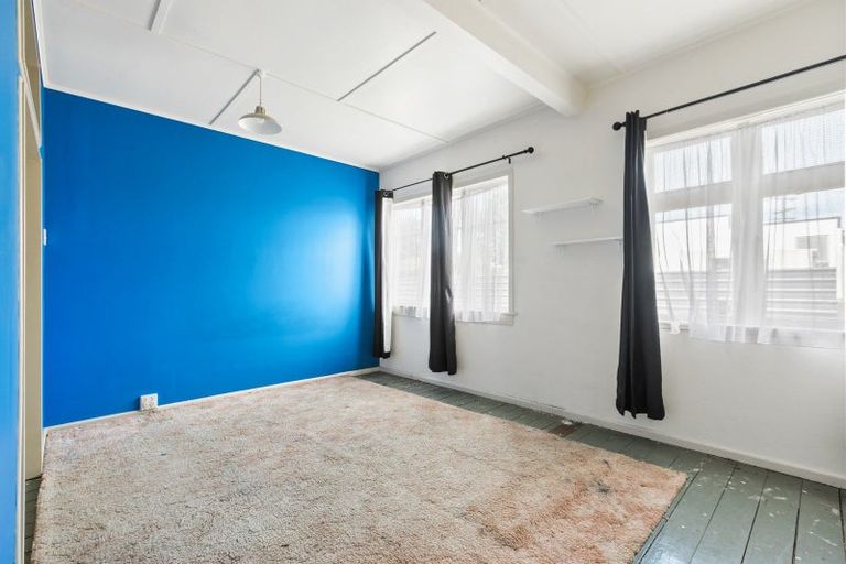 Photo of property in 9 Tamumu Road, Waipawa, 4210