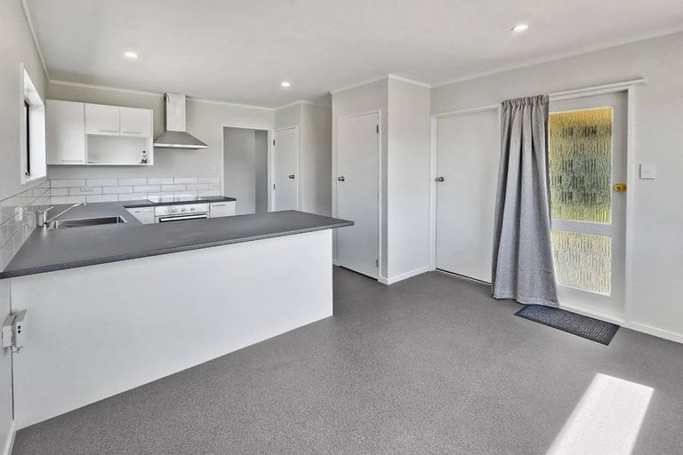 Photo of property in 14 Cardiff Place, Tamatea, Napier, 4112