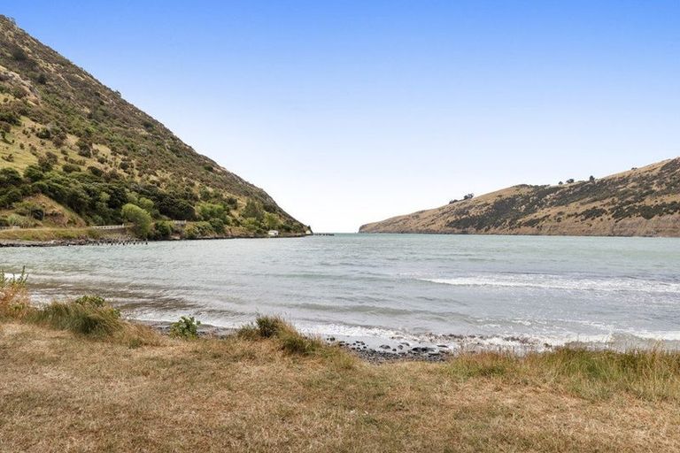 Photo of property in 11 Factory Road, Little Akaloa, 7583