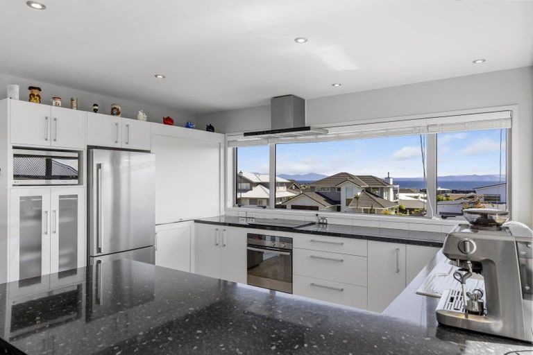 Photo of property in 26 Ernest Kemp Rise, Wharewaka, Taupo, 3330