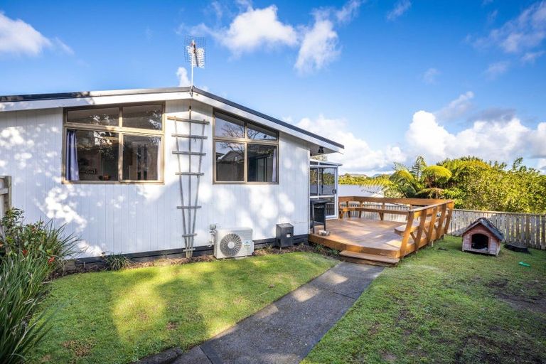 Photo of property in 21 Cumberland Street, Merrilands, New Plymouth, 4312