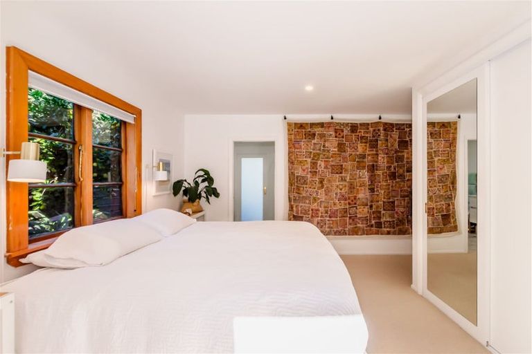 Photo of property in 48 Margaret Road, Raumati Beach, Paraparaumu, 5032