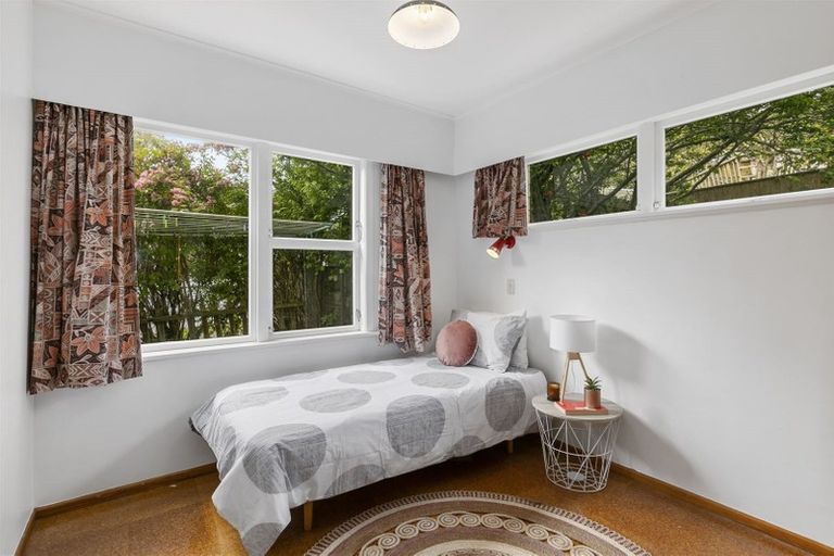 Photo of property in 11 Cleary Street, Waterloo, Lower Hutt, 5011