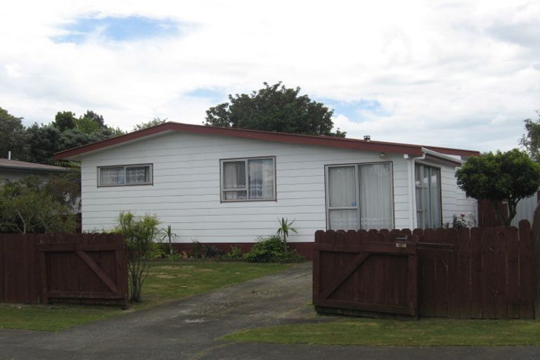 Photo of property in 36 Yearsley Place, Manurewa, Auckland, 2102