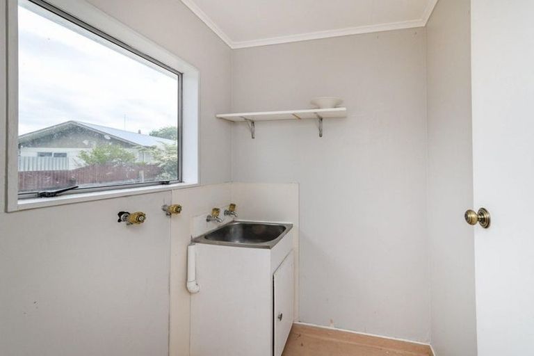 Photo of property in 18 Jupiter Street, Milson, Palmerston North, 4414