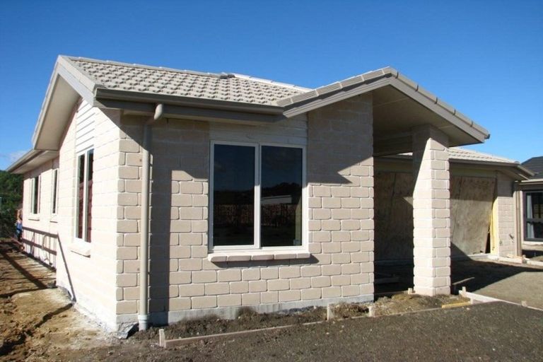 Photo of property in 19 Scoria Close, Pyes Pa, Tauranga, 3112