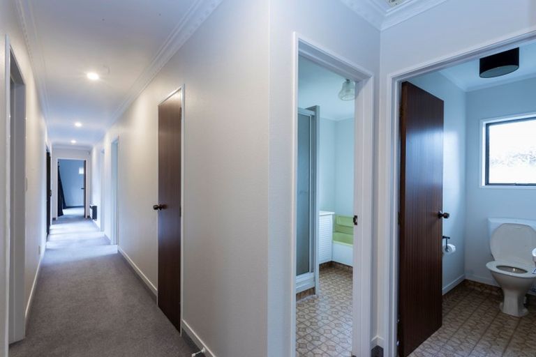 Photo of property in 54 Delamare Road, St Andrews, Hamilton, 3200