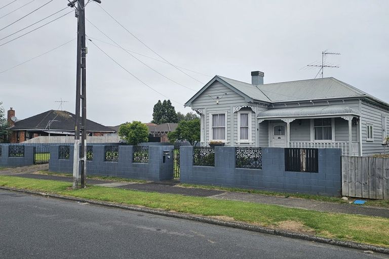Photo of property in 31 Marne Road, Papakura, 2110
