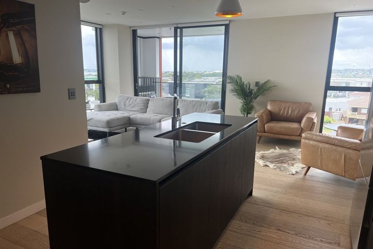 Photo of property in 307/28 Killarney Street, Takapuna, Auckland, 0622