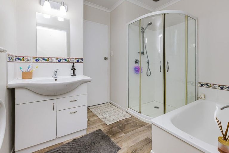 Photo of property in 75 Clark Road, Pahurehure, Papakura, 2113