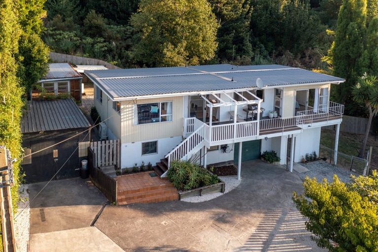 Photo of property in 10 Gurnard Road, Stillwater, Silverdale, 0993