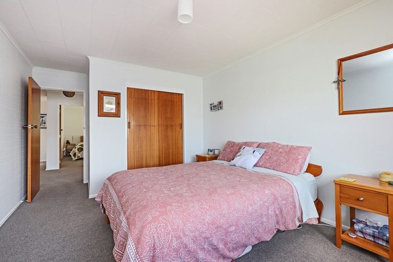 Photo of property in 2/84a Gloucester Street, Greenmeadows, Napier, 4112
