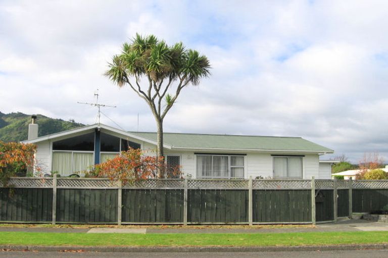 Photo of property in 68 Belvedere Avenue, Waikanae, 5036