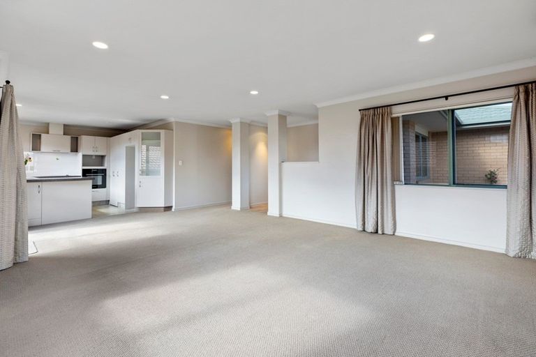 Photo of property in 6 Verona Way, Judea, Tauranga, 3110