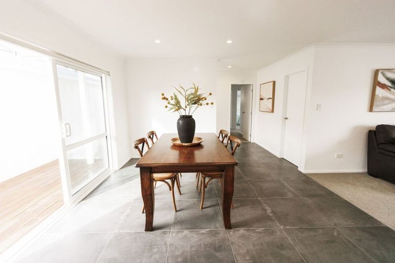 Photo of property in 43a Dorset Avenue, Westown, New Plymouth, 4310