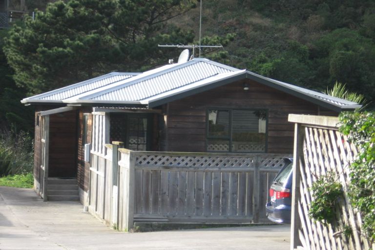 Photo of property in 84b Happy Valley Road, Owhiro Bay, Wellington, 6023