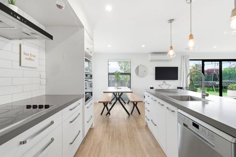 Photo of property in 7 Derek Anderson Place, Halswell, Christchurch, 8025